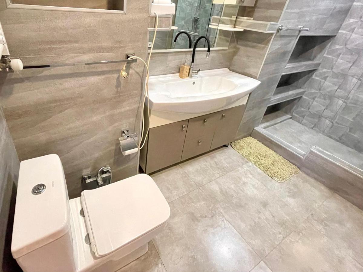 La Casa De Tbilisi Apartment Bagian luar foto